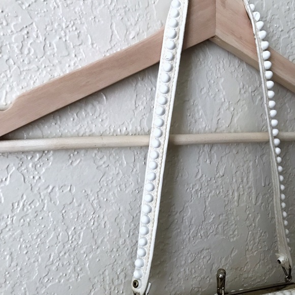 Vintage Pearl Purse - Picture 4 of 8